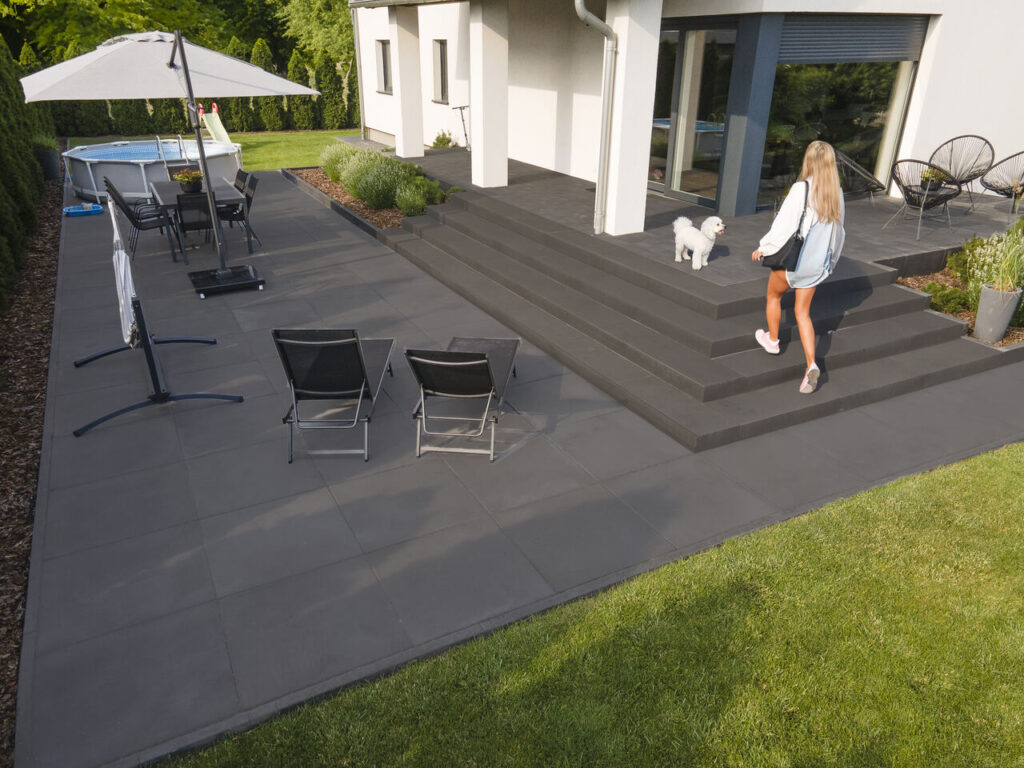 technologie produkcji płyt brukowych