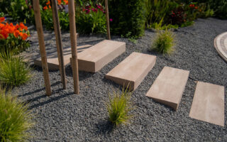 Nowoczesne schody ogrodowe