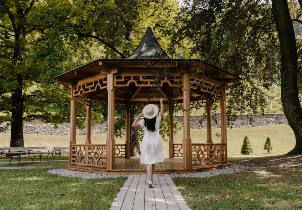 z czego zrobić ścieżkę do altanki