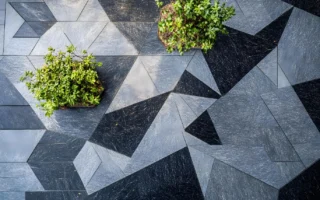 Jak łączyć kostkę brukową z płytami ogrodowymi?